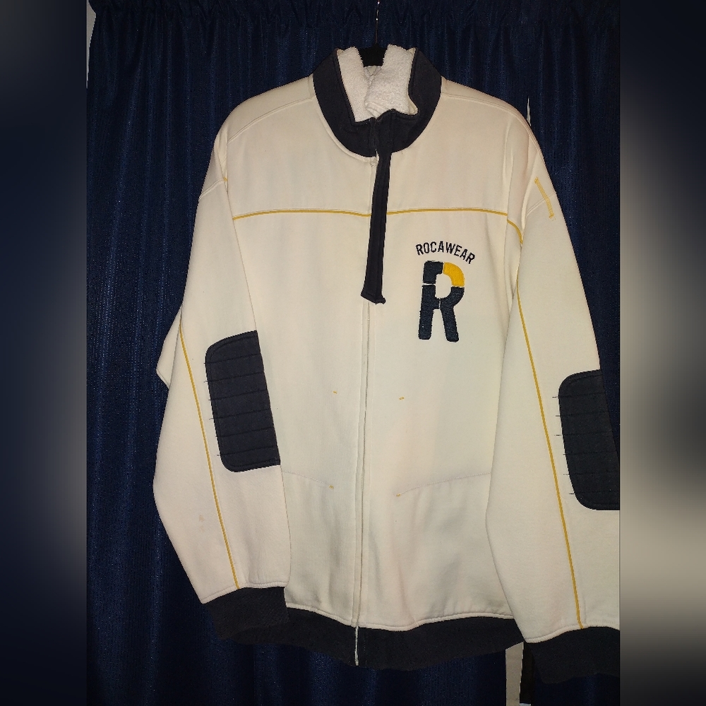 Rocawear zipper sweater
